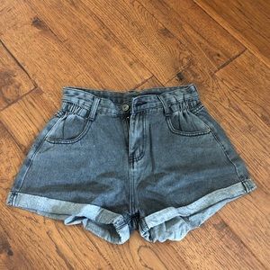 High waist denim shorts